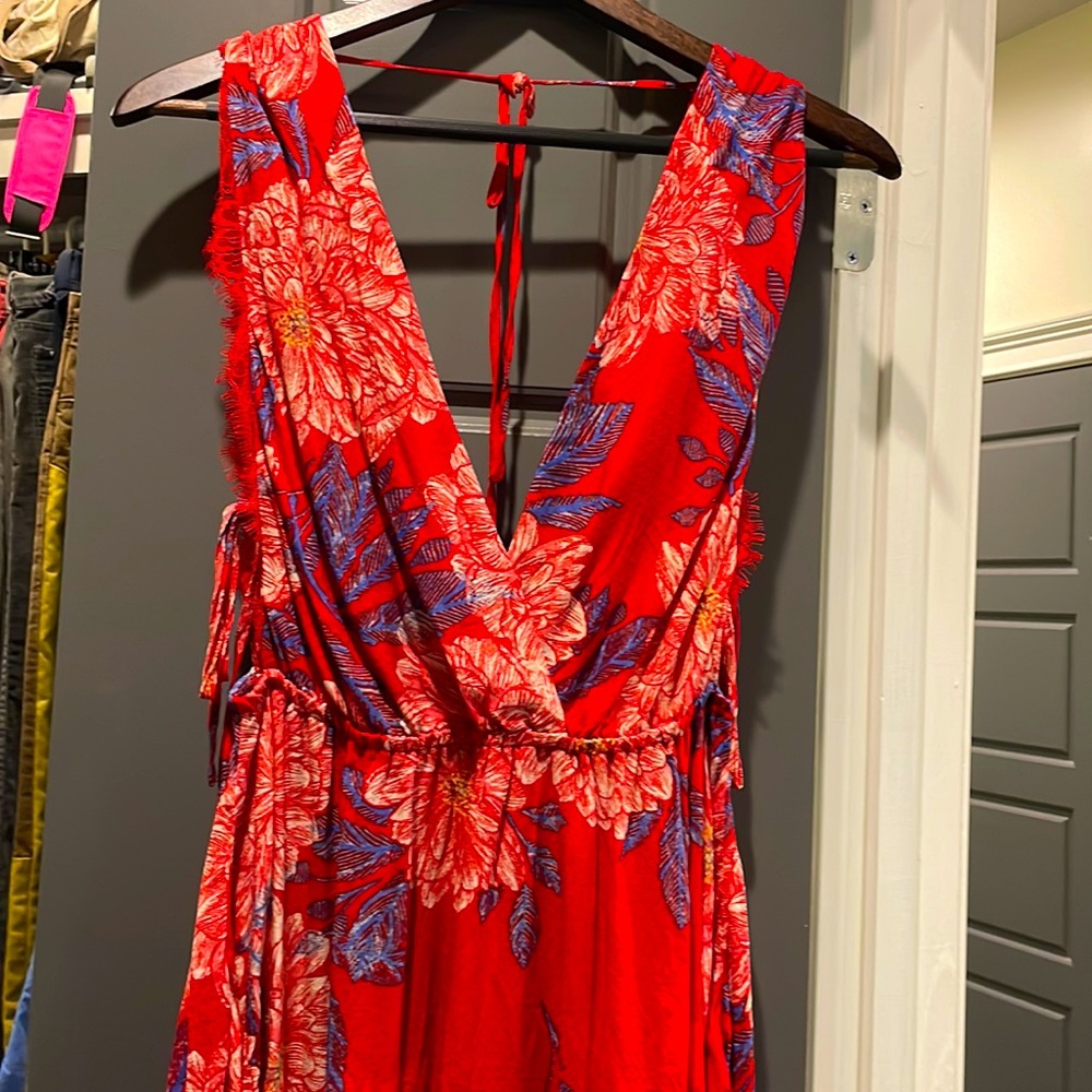 Free People Floral Dress - Beautifully detailed -